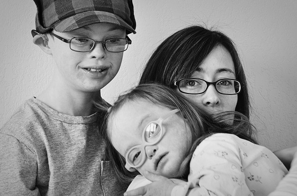 Kimberly Easterling, do blog “Driving With No Hands”; mãe do William e da Mary, ambos com Síndrome de Down