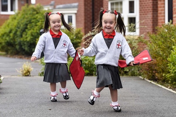 Abigail e Isobel Parry