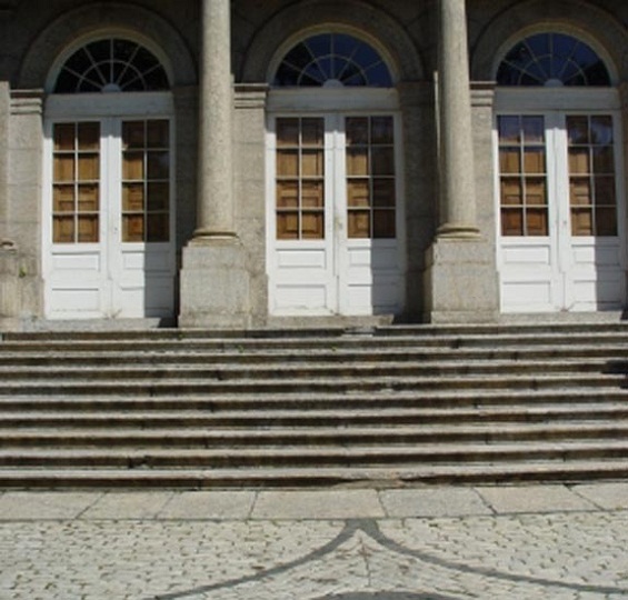 Entrada principal do Palácio Universitário na Urca 