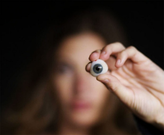 Que tal uma câmera nos olhos?