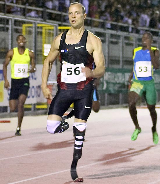 Oscar Pistorius vence os 400 metros e bate o recorde pessoal com 45s07, em Lignano, na Itália
