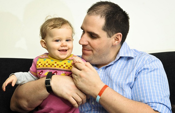 Médico Simon Harmer, sua esposa Marisa e a filha Sophia