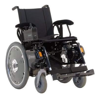 Cadeira de roda motorizada
