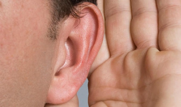 deficiente auditivo