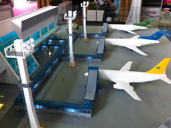 Maquete do Aeroporto de Palmas, onde o Mamuth está em fase de testes (Foto: Felipe Truda/G1)