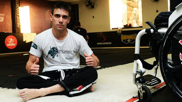 Aos 26 anos, Yves Carbinatti treina no Corinthians com o mestre Ramon Lemos. Foto: Ivan Pacheco