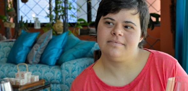 Débora, primeira professora com síndrome de down (Foto: arquivo pessoal)
