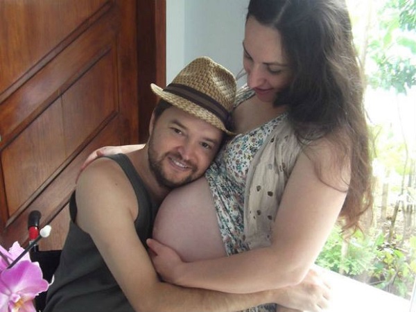'Foi uma surpresa enorme', diz Jonas sobre a gravidez de Elaine (Foto: Jonas Kernitskei/Arquivo pessoal)