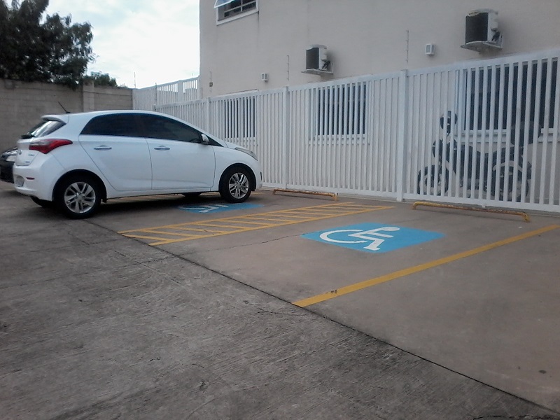 Estacionamento da igreja