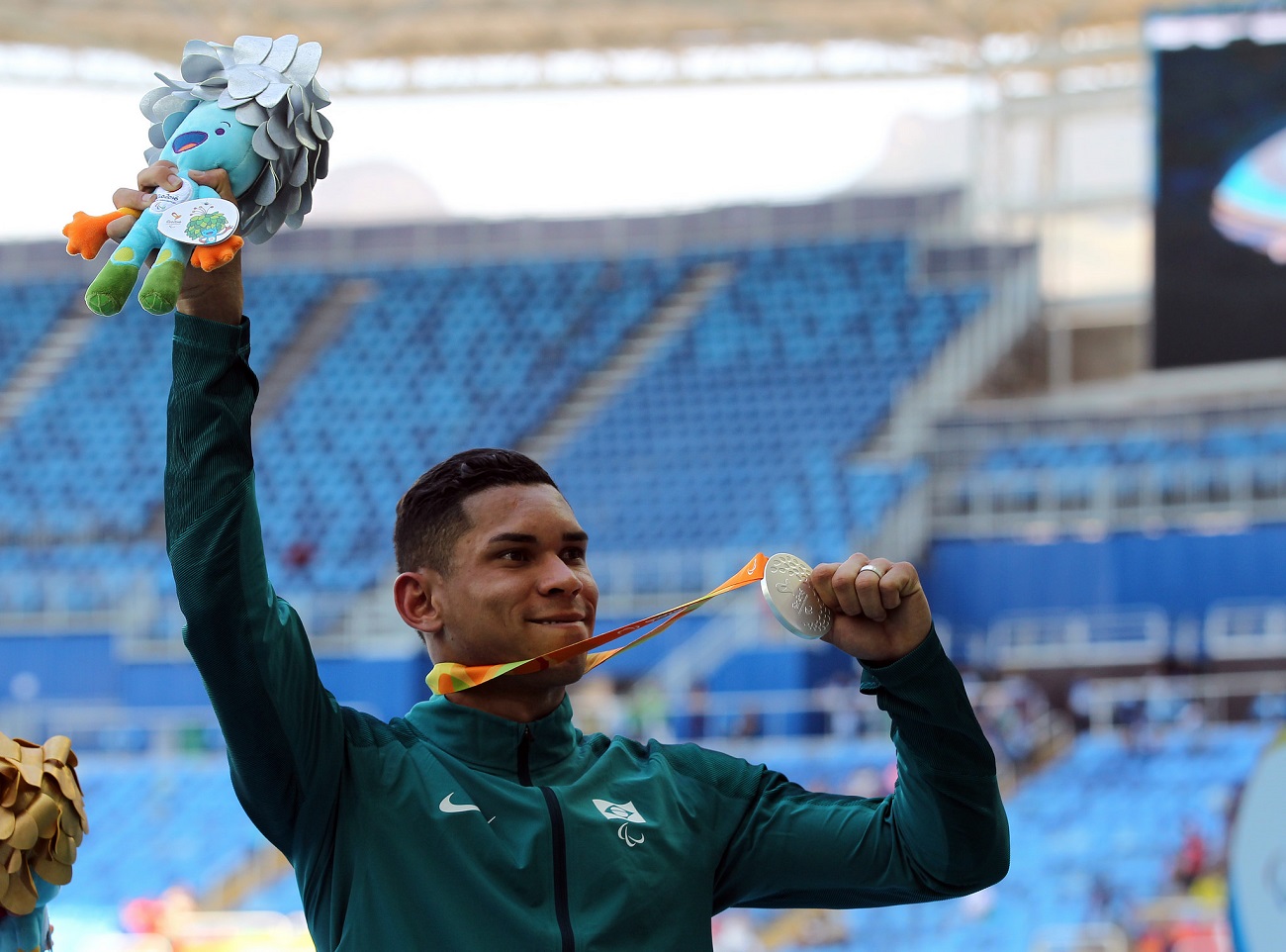 Atletismo - Final dos salto em distancia masc. T37. Na foto o atleta, Mateus Evangelista conquista a medalha de prata. ©Alaor Filho/MPIX/CPB