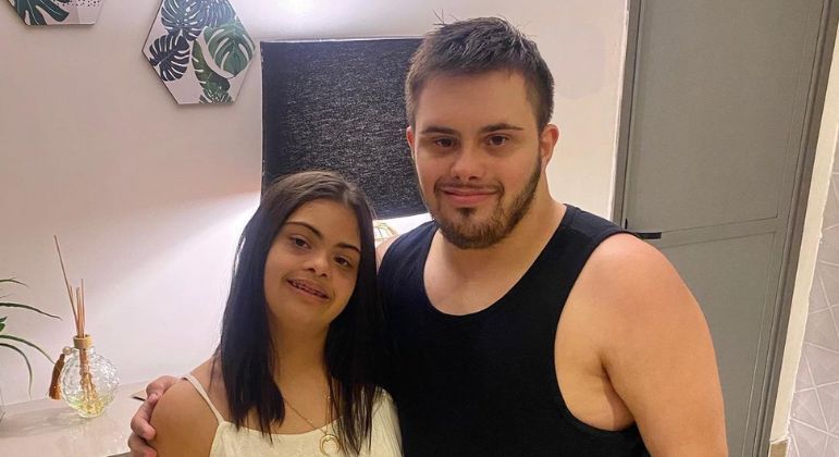 Ivy Faria e Caio
